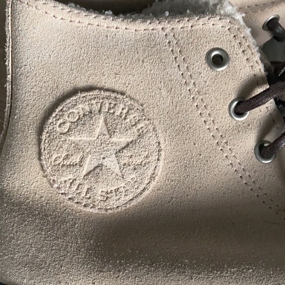 Suede Chuck Taylor Converse size 10 US Tan Unisex - Picture 3 of 4